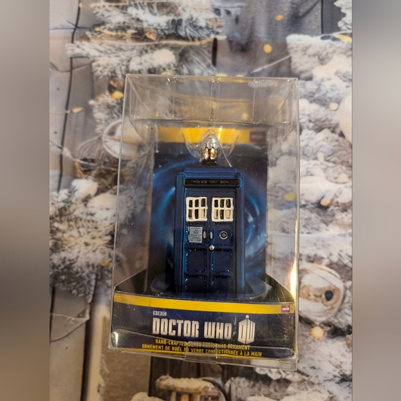 Doctor Who TARDIS Christmas Ornament Hand-Crafted Glass BBC Kurt S. Adler - Picture 1 of 5